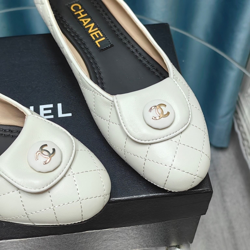 Chanel Flat Shoes